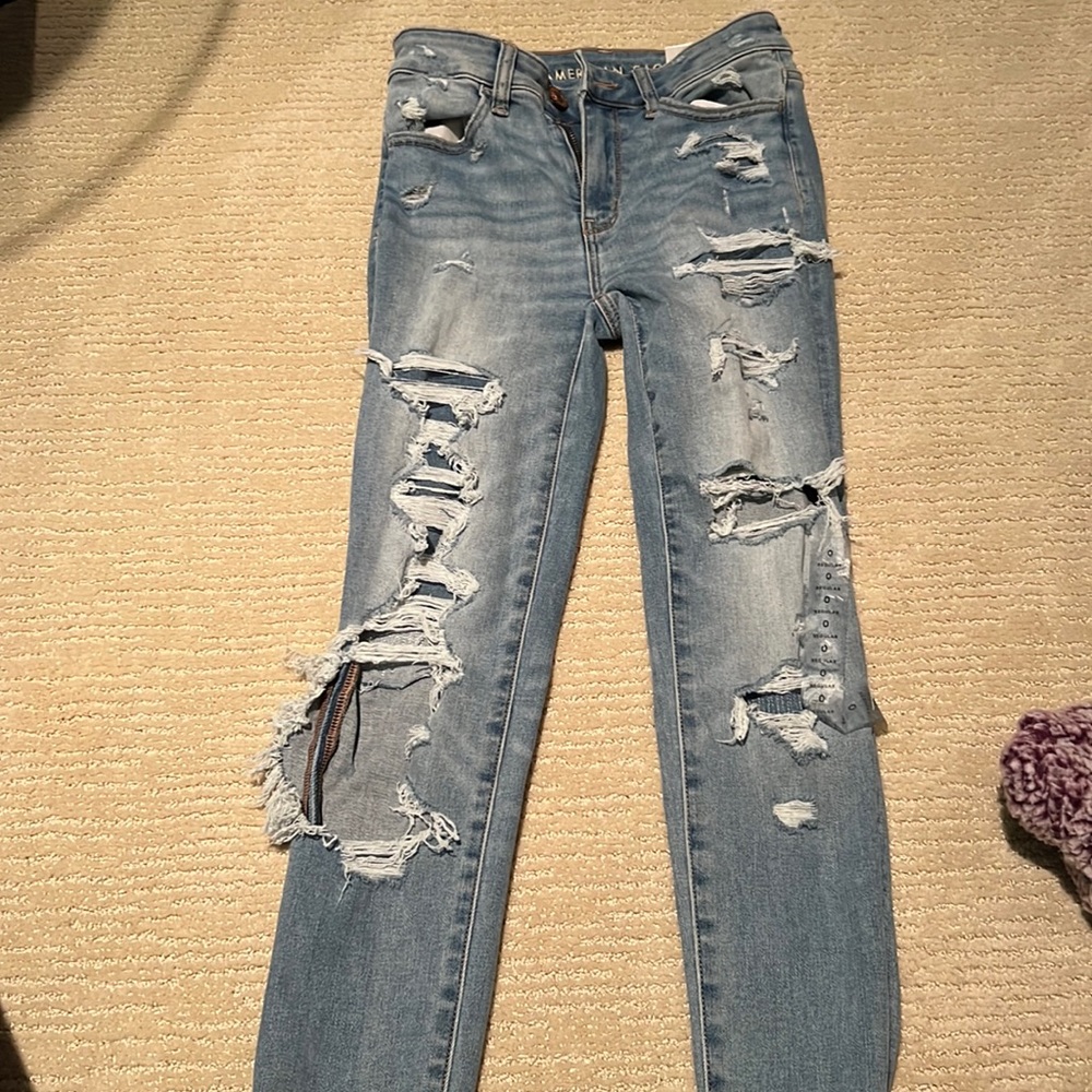 American eagle size 0 stretchy ripped jeggings